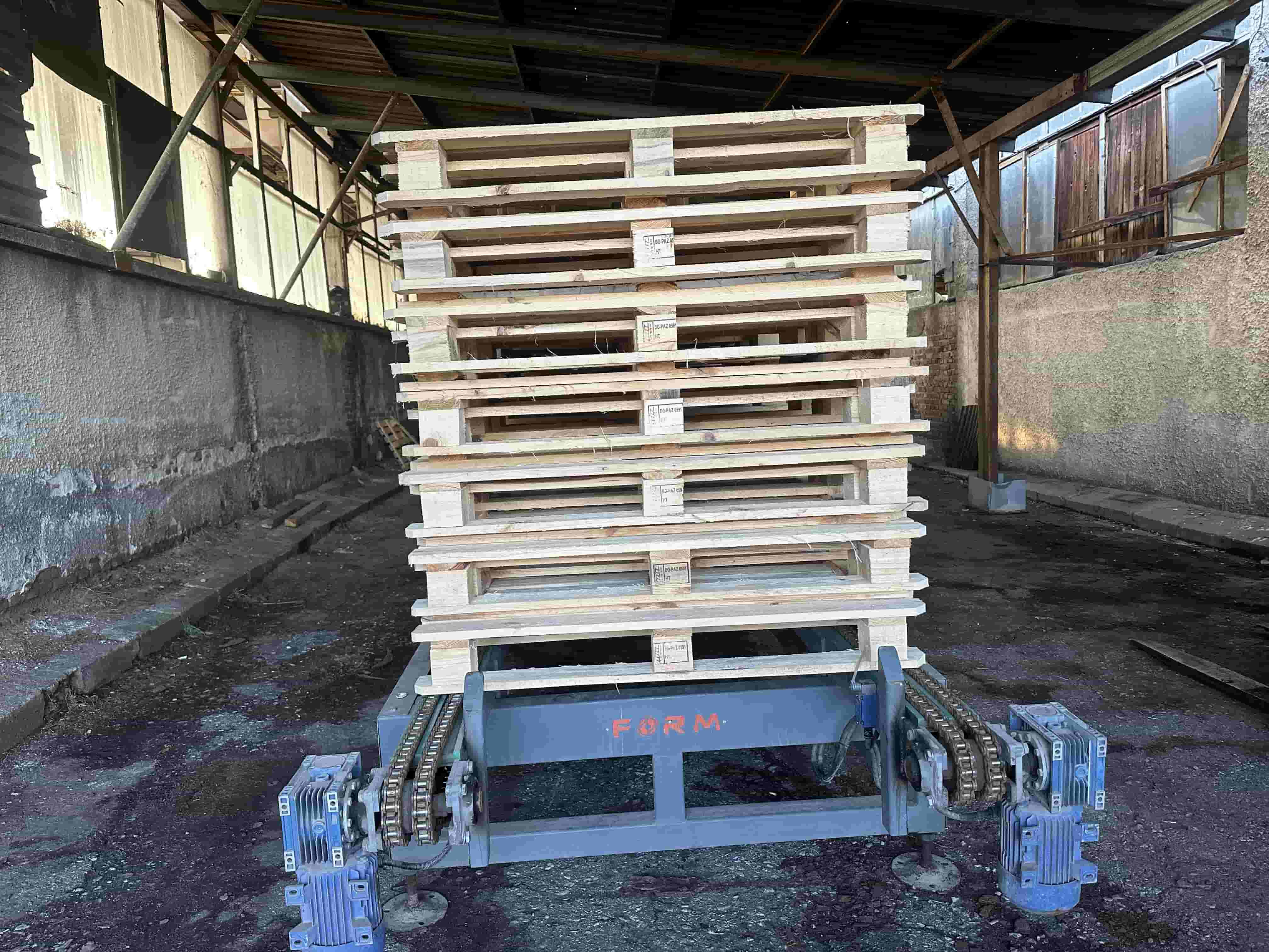 Иглолистни и широколистни палети и скари от Мариан77